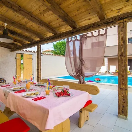 House Eleonora Barban